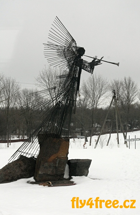 img00003.jpg