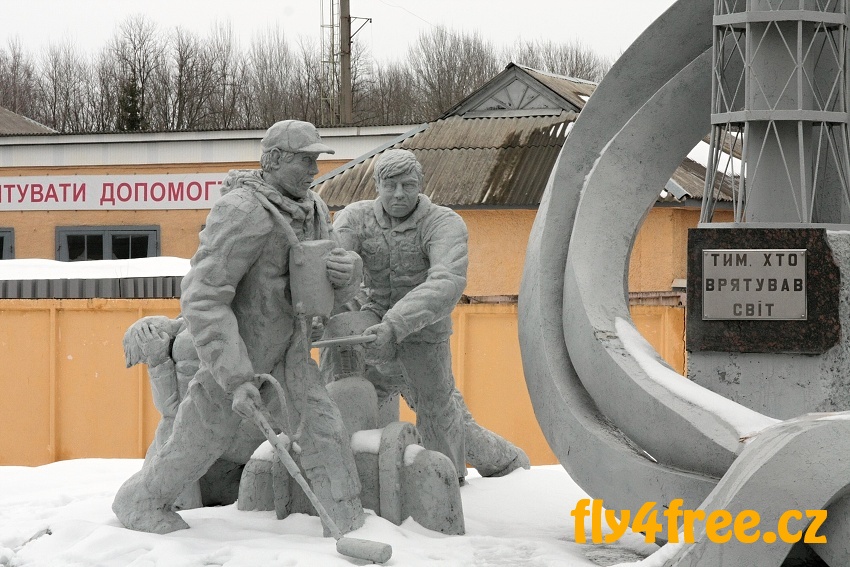 img00004.jpg