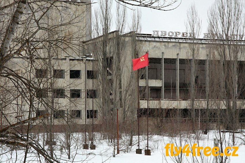 img00018.jpg
