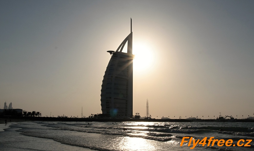 img00008.jpg