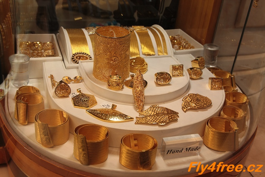 img00028.jpg