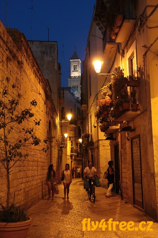 img00025.jpg