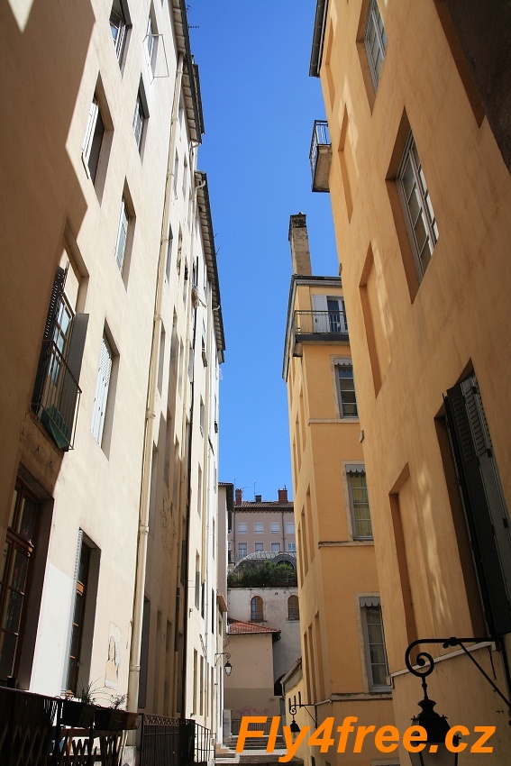 img00029.jpg