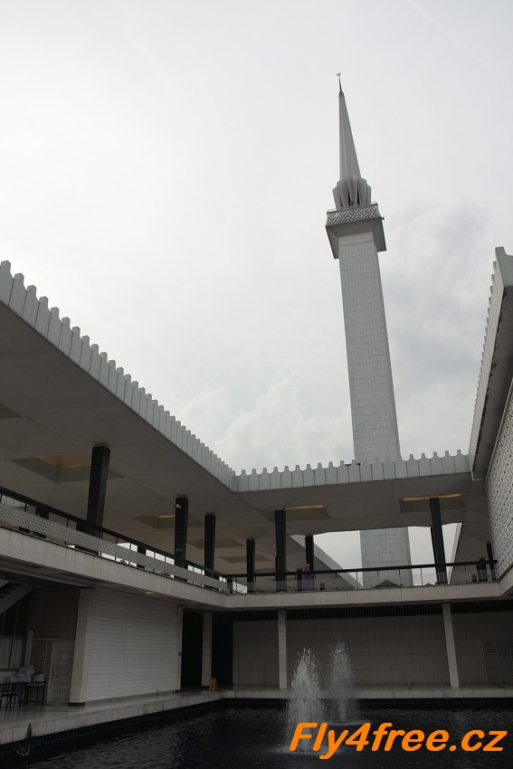 img00056.jpg