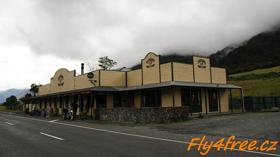 img00037.jpg
