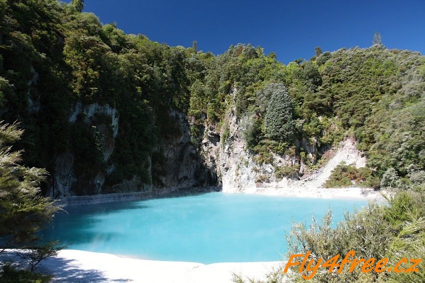 img00028.jpg