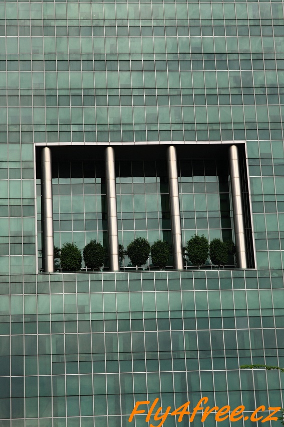 img00015.jpg