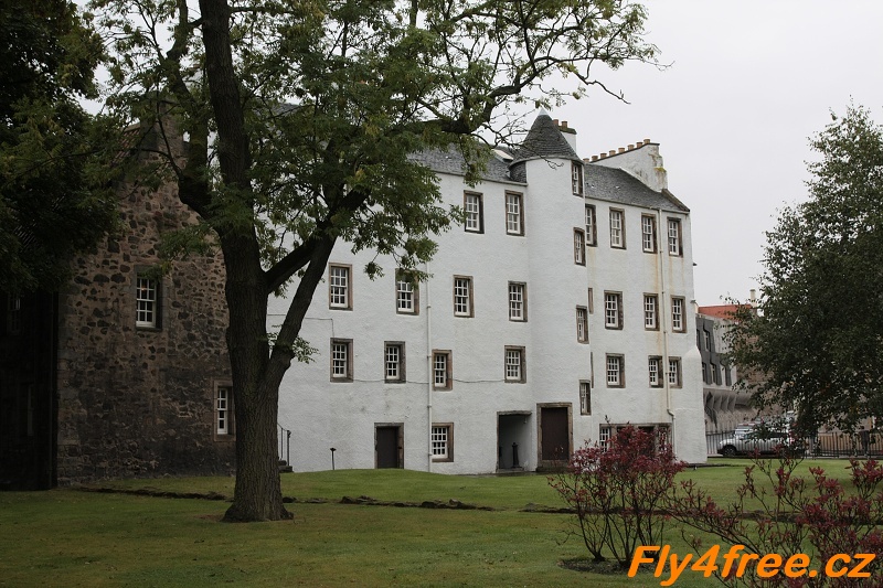 img00018.jpg